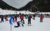 Деца карат ски за левче в Пирин